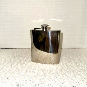 Stainless Steel Hip Flask 8 oz